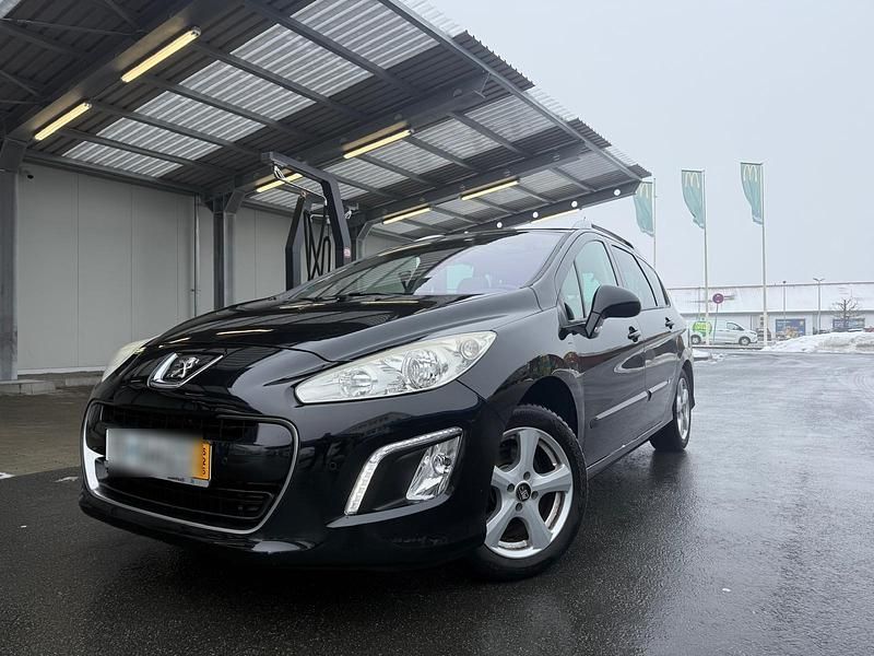 Gebraucht Peugeot 308 156 PS (114 kW) 2011 Schwarz Kombi