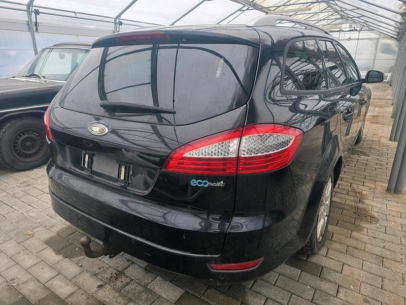 Gebraucht Ford Mondeo 130 PS (95 kW) 2008 Schwarz Kombi