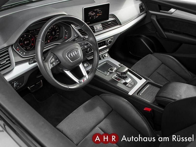 Gebraucht Audi Q5 S-Line 190 PS (139 kW) 2020 Grau SUV
