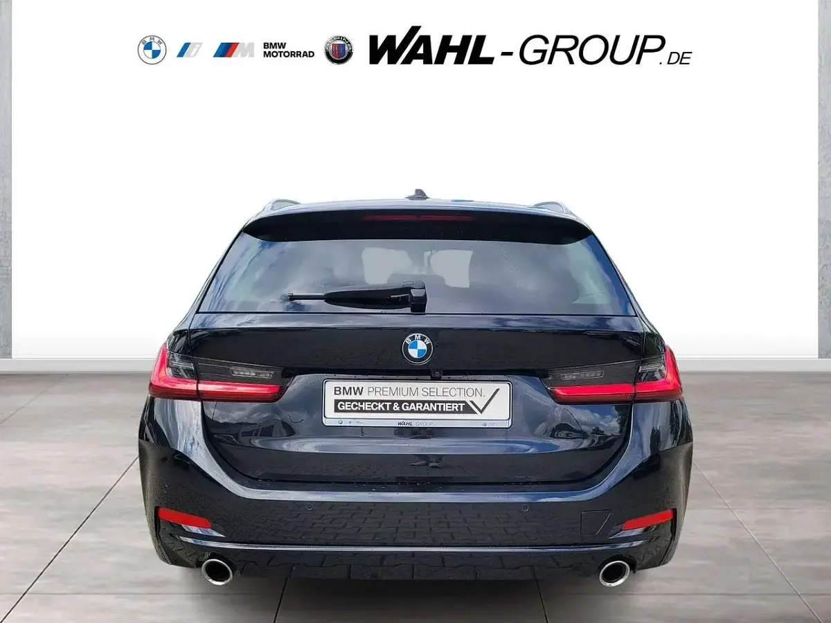 Gebraucht BMW 318 Shadowline 156 PS (114 kW) 2024 Schwarz Kombi