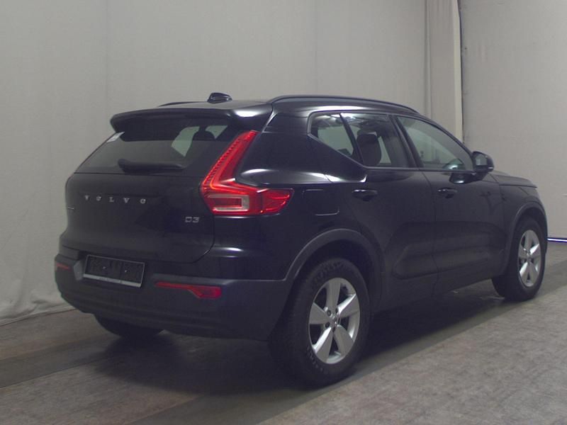 Gebraucht Volvo XC40 150 PS (110 kW) 2020 Schwarz SUV