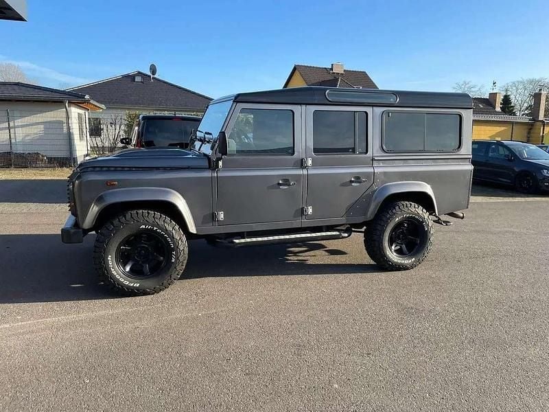 Gebraucht Land Rover Defender 122 PS (89 kW) 2013 Grau Kombi