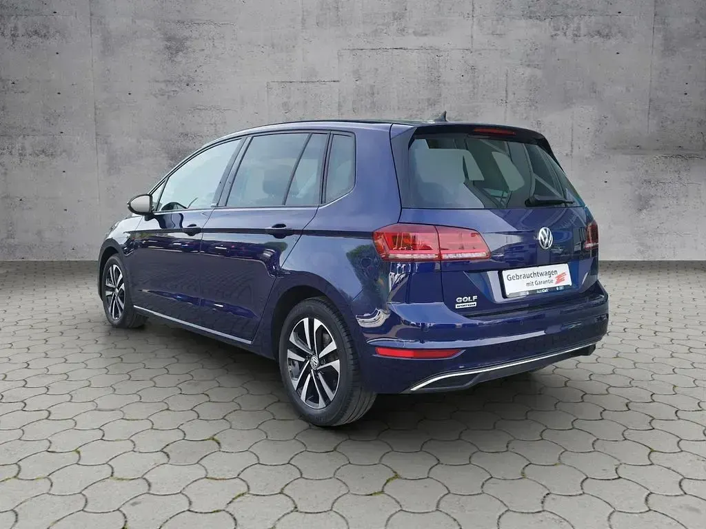 Second-hand VW Golf VII United 150 CP (110 kW) 2020 Albastru Berlinǎ