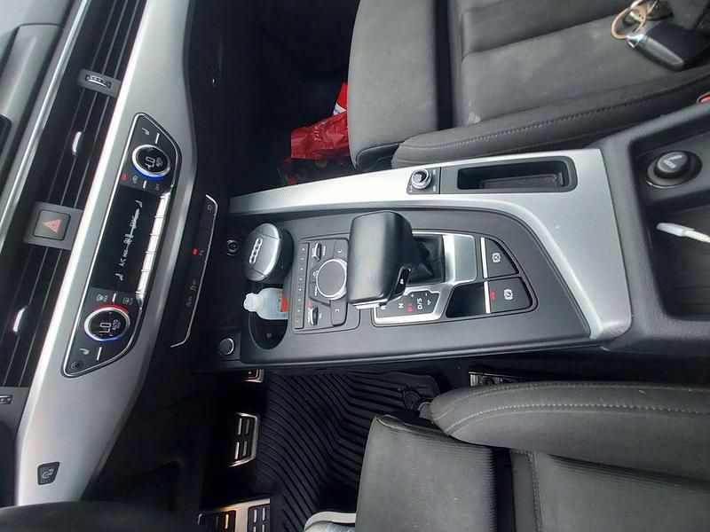 Gebraucht Audi A4 150 PS (110 kW) 2018 Schwarz Kombi