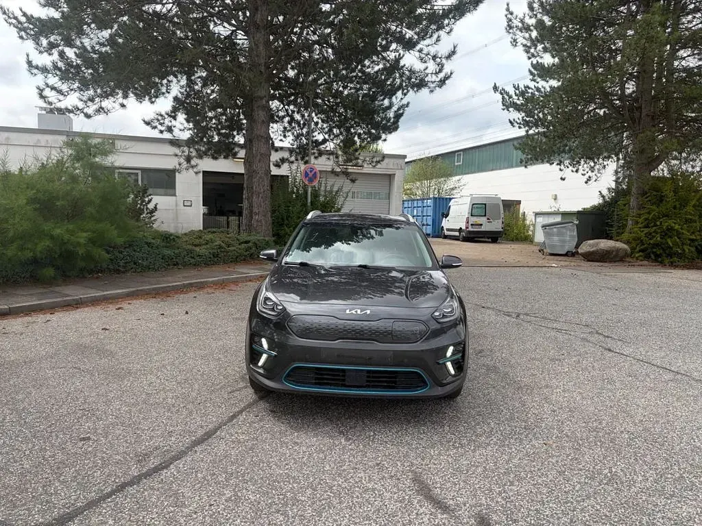Gebraucht Kia Niro Spirit 150 kW (204 PS) 2022 Grau SUV
