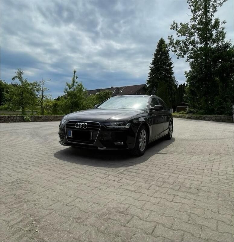 Braun Gebraucht 2012 Audi A4 Kombi | 9.000 € (Fairer Preis) - Bild 1/4