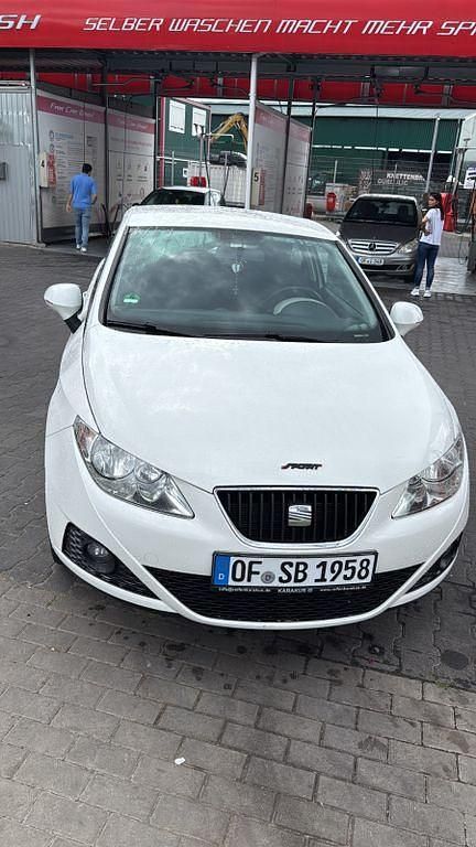 Weiß Gebraucht 2009 Seat Ibiza SC Sport Kleinwagen | 6.800 € (Teuer) - Bild 1/4