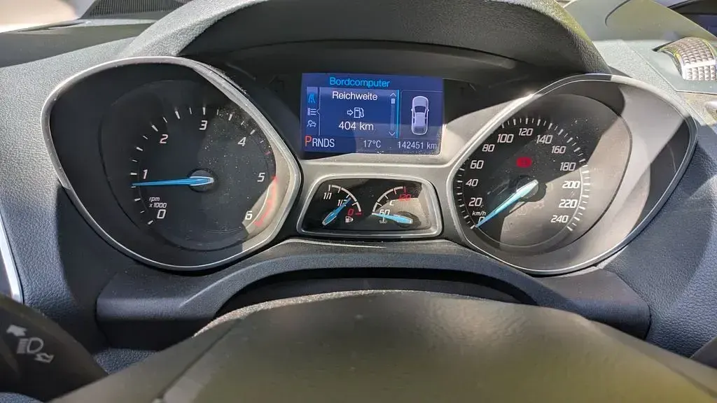 Second-hand Ford C-MAX SYNC Edition 163 CP (119 kW) 2013 Negru Monovolum