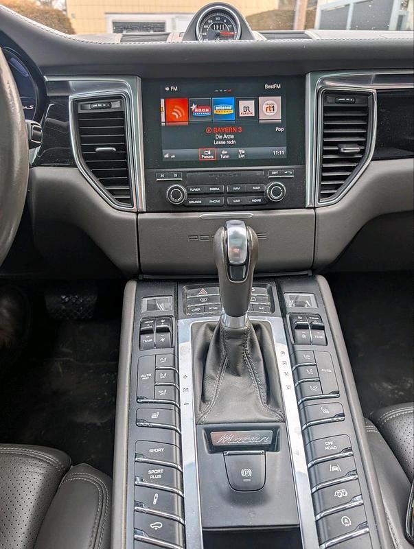 Second-hand Porsche Macan 258 CP (189 kW) 2017 Gri SUV