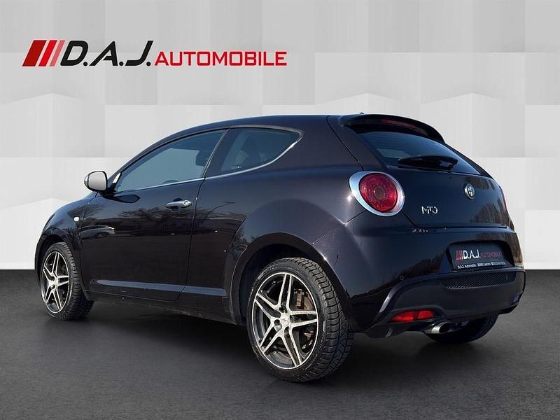 Gebraucht Alfa Romeo MiTo Turismo 105 PS (77 kW) 2013 Schwarz Kleinwagen