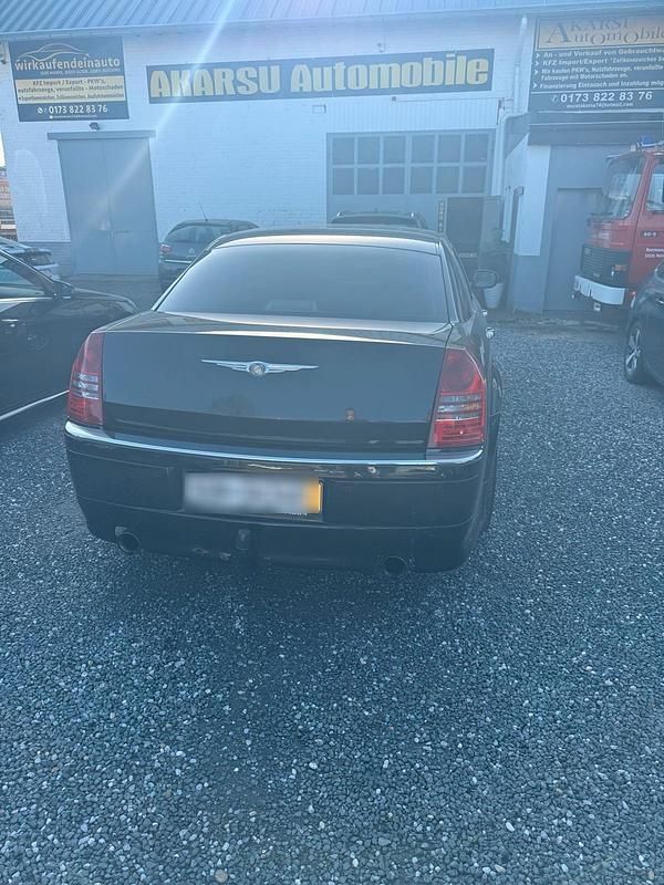 Używany Chrysler 300C 218 KM (160 kW) 2008 Andere farben Sedan/Limuzyna