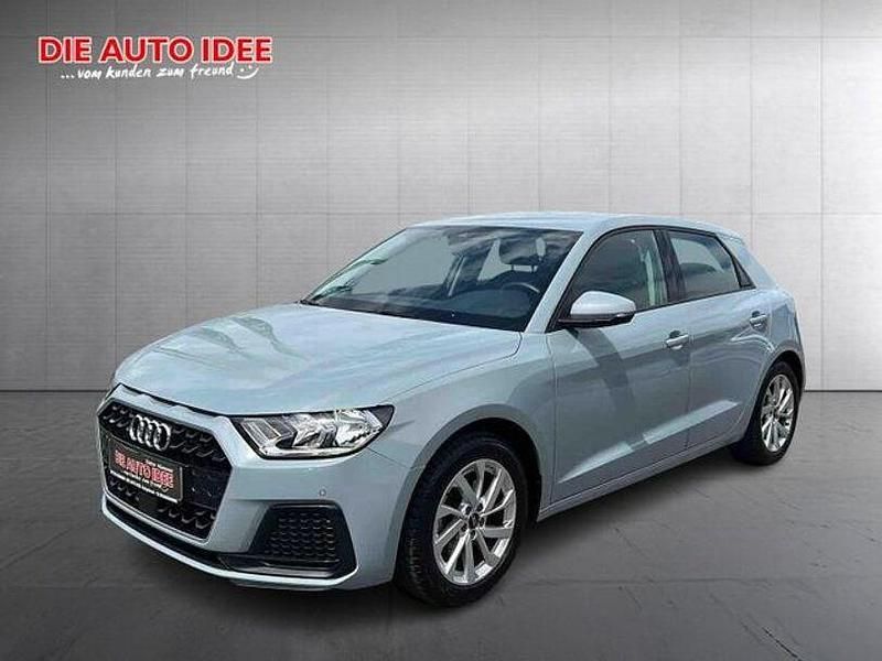 Grau Gebraucht 2024 Audi A1 Advanced Kleinwagen | 24.477 € (Guter Preis) - Bild 1/4