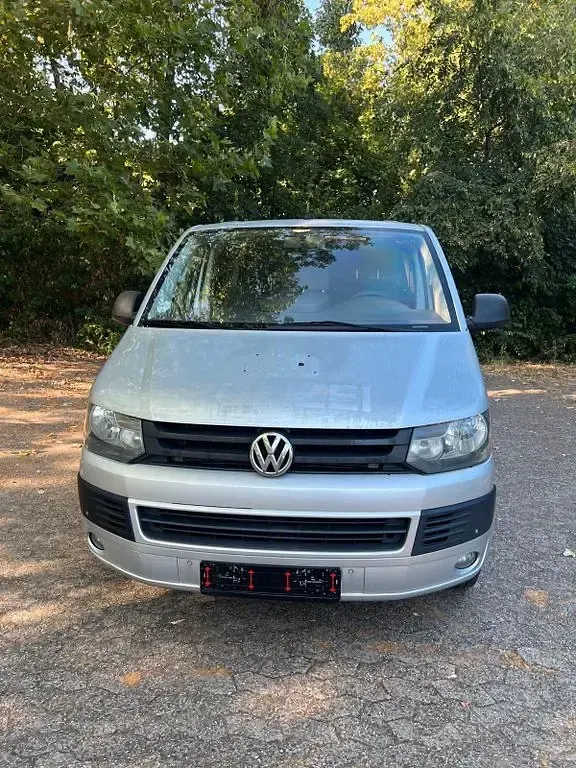 Gebraucht VW Caravelle 140 PS (102 kW) 2012 Silber Van