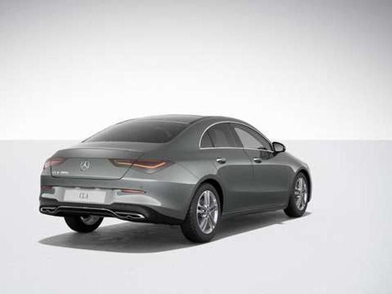 Gebraucht Mercedes CLA180 Progressive 116 PS (85 kW) 2025 Gray Limousine