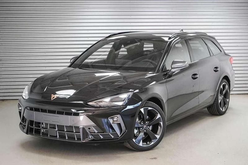 Midnight black metall... Neu 2025 Cupra Leon Kombi | 31.590 € (Superpreis) - Bild 1/4