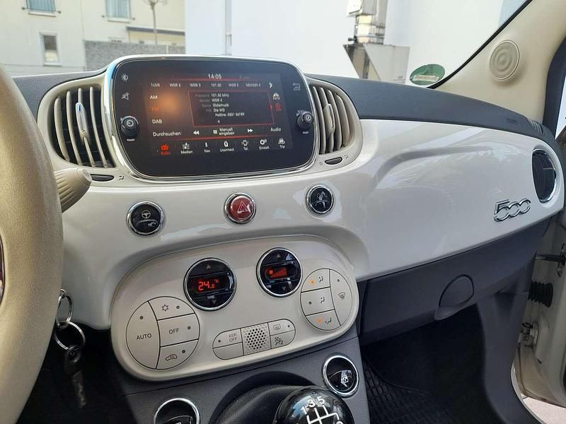 Gebraucht Fiat 500 Lounge 69 PS (50 kW) 2017 Weiß Limousine