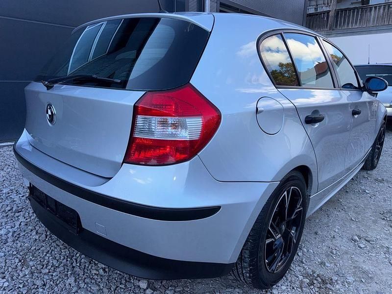 Gebraucht BMW 116 Advantage 116 PS (85 kW) 2005 Silber Kleinwagen