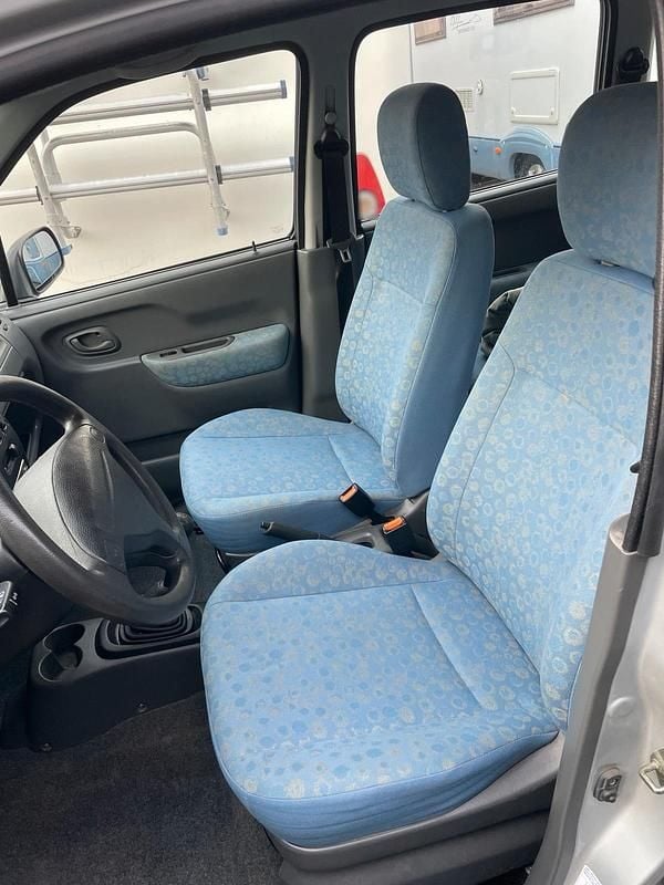 Gebraucht Suzuki Wagon R+ 76 PS (55 kW) 2002 Silber Van / Kleinbus