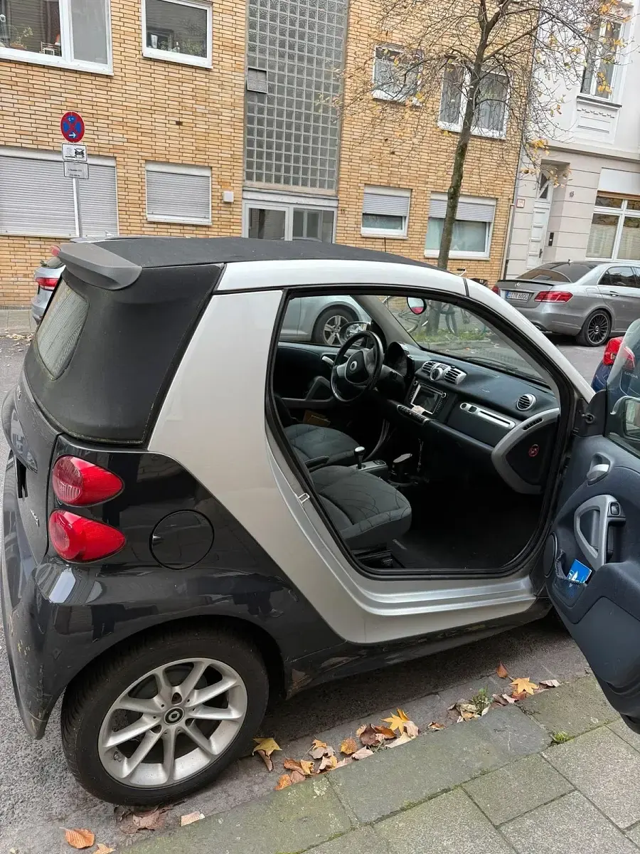 Gebraucht Smart ForTwo Cabrio 71 PS (52 kW) 2014 Schwarz Cabrio