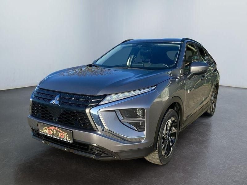 Gebraucht Mitsubishi Eclipse Cross Basis 188 PS (138 kW) 2021 Grau SUV