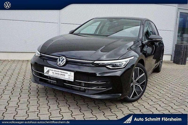 Neu VW Golf VIII Style 150 PS (110 kW) 2026 Grenadillschwarz metallic Limousine