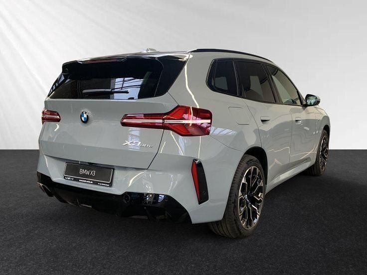 Neu BMW X3 M Sport 299 PS (219 kW) 2026 Sophistograu brillanteffekt metallic SUV