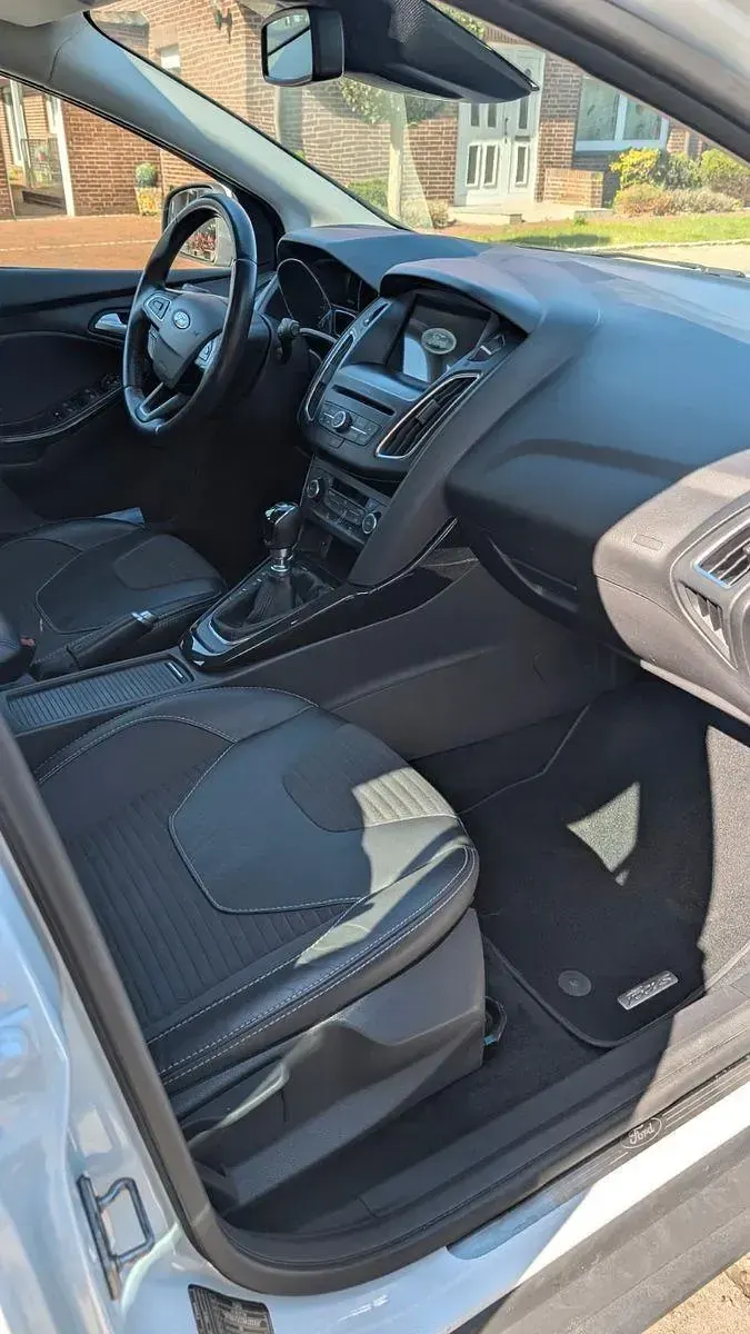 Second-hand Ford Focus Titanium 150 CP (110 kW) 2017 Alb Break
