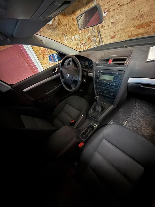 Gebraucht Skoda Octavia 102 PS (75 kW) 2006 Andere farben Kombi