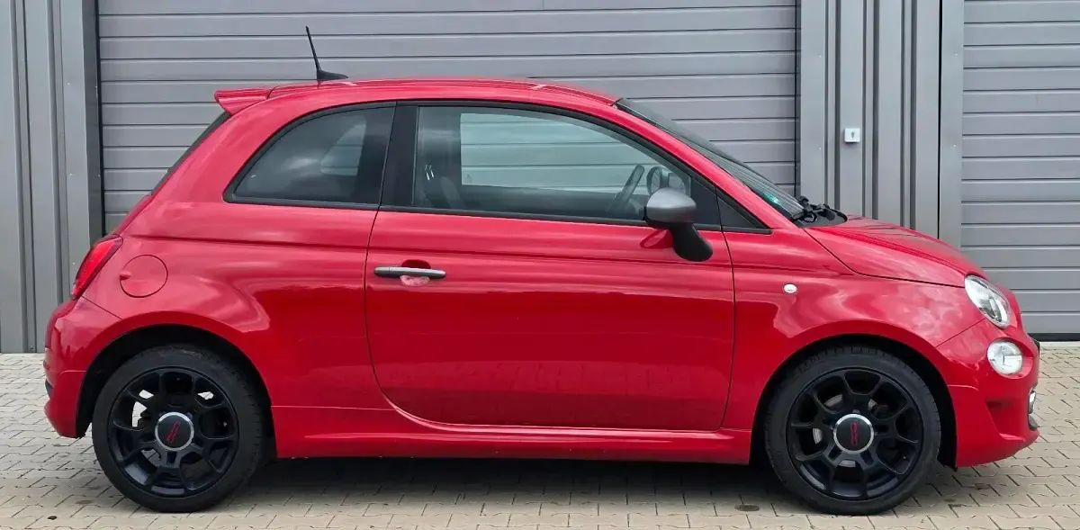 Gebraucht Fiat 500S Sport 105 PS (77 kW) 2018 Rot Kleinwagen