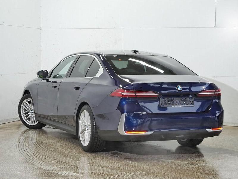 Gebraucht BMW 540 Comfort Edition 303 PS (222 kW) 2024 Schwarz Limousine