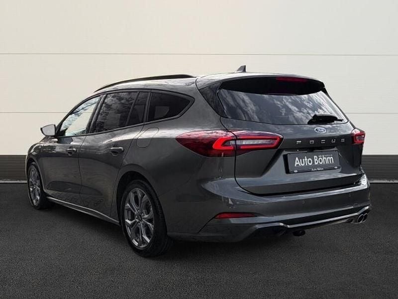 Neu Ford Focus ST-Line X 155 PS (114 kW) 2025 Grau(metallic) Kombi