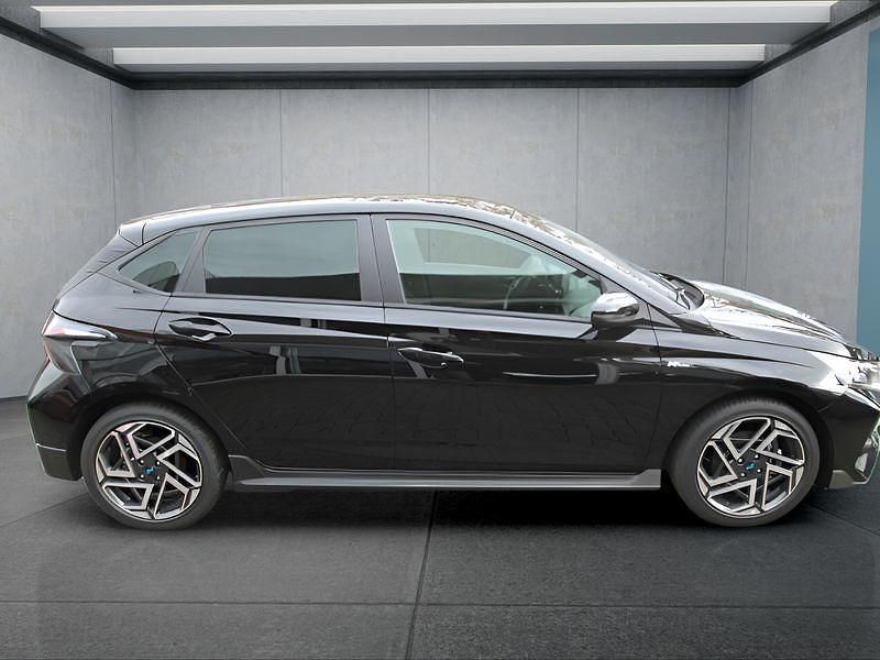 Neu Hyundai i20 N Line 101 PS (74 kW) 2025 Schwarz Kleinwagen