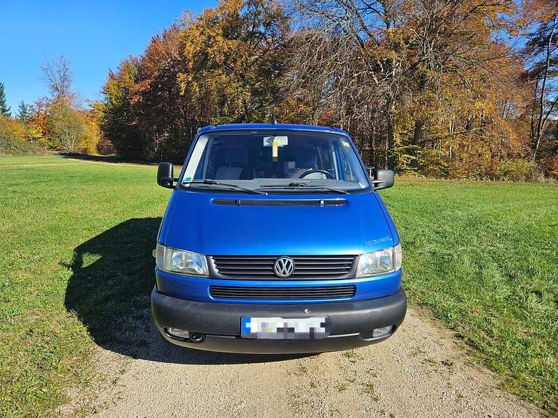 Gebraucht VW T4 151 PS (111 kW) 2002 Blau Van