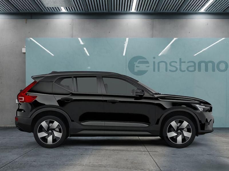Gebraucht Volvo XC40 Core 163 PS (119 kW) 2024 Schwarz SUV