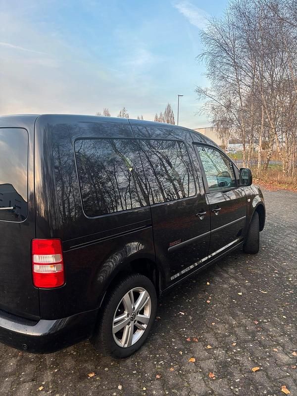 Schwarz Gebraucht 2012 VW Caddy Van / Kleinbus | 4.000 € (Superpreis) - Bild 1/4