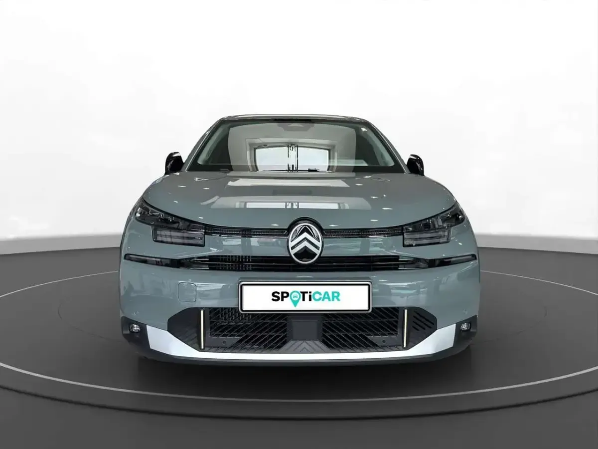Nowe Citroën e-C4 114 kW (156 KM) 2025 Zielony Sedan/Limuzyna
