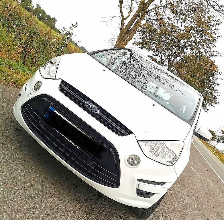 Weiß Gebraucht 2012 Ford S-MAX Trend Van / Kleinbus | 7.500 € (Fairer Preis) - Bild 1/4