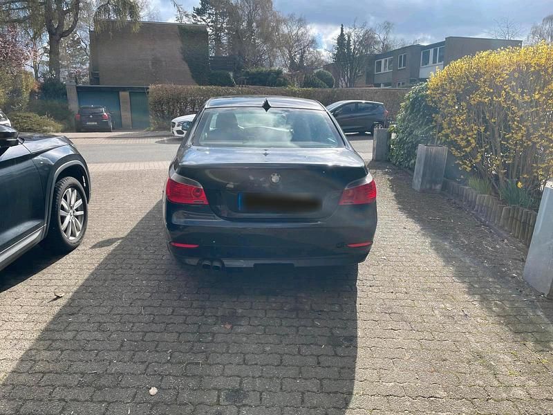 Gebraucht BMW 520 170 PS (125 kW) 2003 Schwarz Limousine