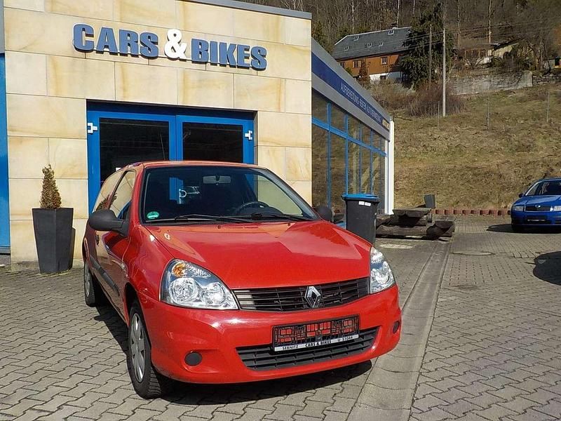 Gebraucht Renault Clio IV Campus 75 PS (55 kW) 2012 Other Kleinwagen