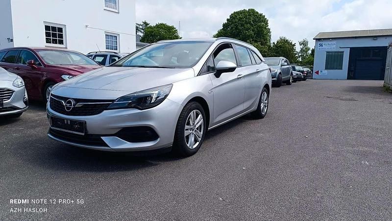 Argon silber/ice silver (m2) Gebraucht 2021 Opel Astra Edition Kombi | 11.490 € (Fairer Preis) - Bild 1/4