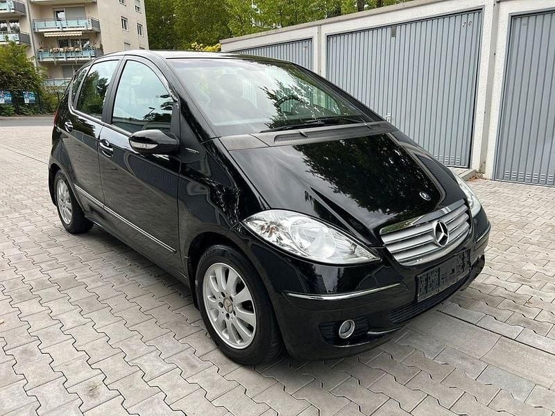Schwarz Gebraucht 2005 Mercedes A150 Elegance Van / Kleinbus | 2.700 € (Guter Preis) - Bild 1/4