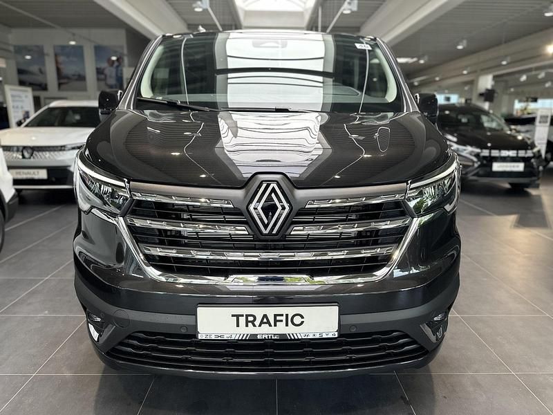 Gebraucht Renault Trafic 170 PS (125 kW) 2025 Tenebroschwarz metallic Van / Kleinbus