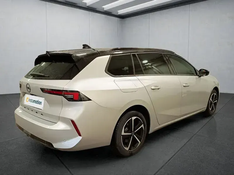 Gebraucht Opel Astra 131 PS (96 kW) 2025 Grau Kleinwagen