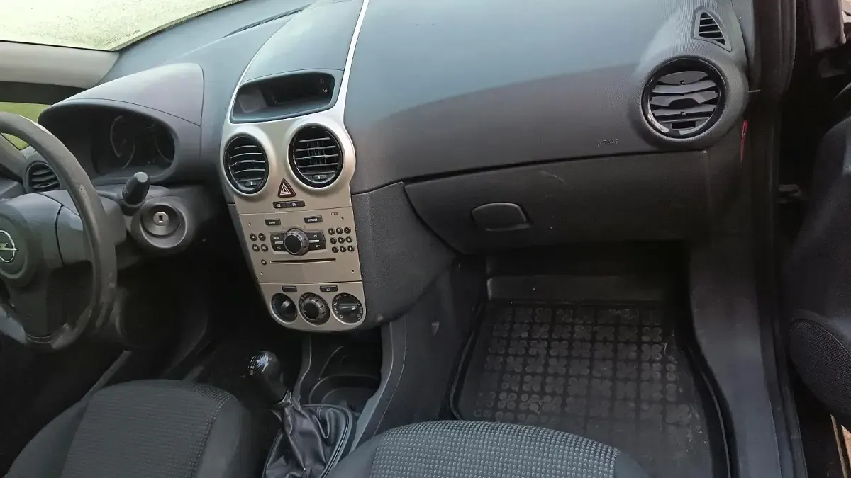 Gebraucht Opel Corsa 80 PS (58 kW) 2007 Schwarz Kleinwagen