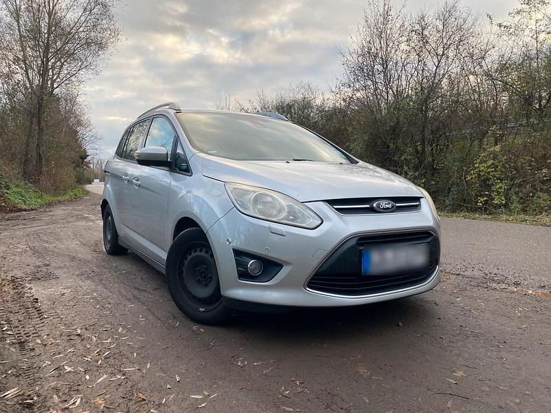 Gebraucht Ford Grand C-Max 116 PS (85 kW) 2010 Silber Van / Kleinbus