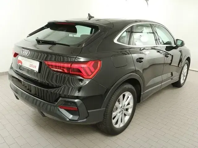 Gebraucht Audi Q3 Sportback Performance 150 PS (110 kW) 2020 Schwarz SUV