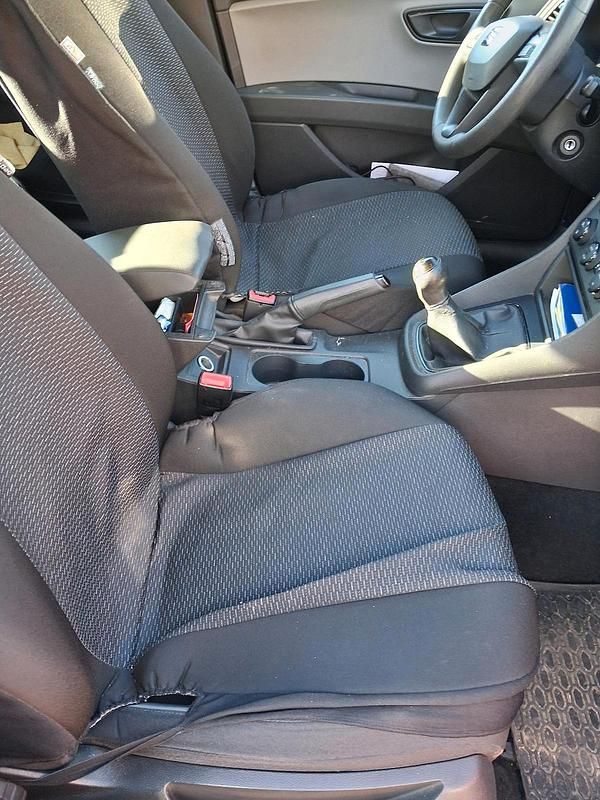 Gebraucht Seat Leon 122 PS (89 kW) 2014 Rot Kombi