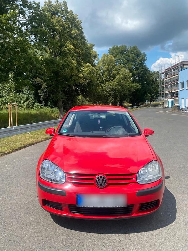 Rot Gebraucht 2003 VW Golf IV Kleinwagen | 650 € (Superpreis) - Bild 1/4