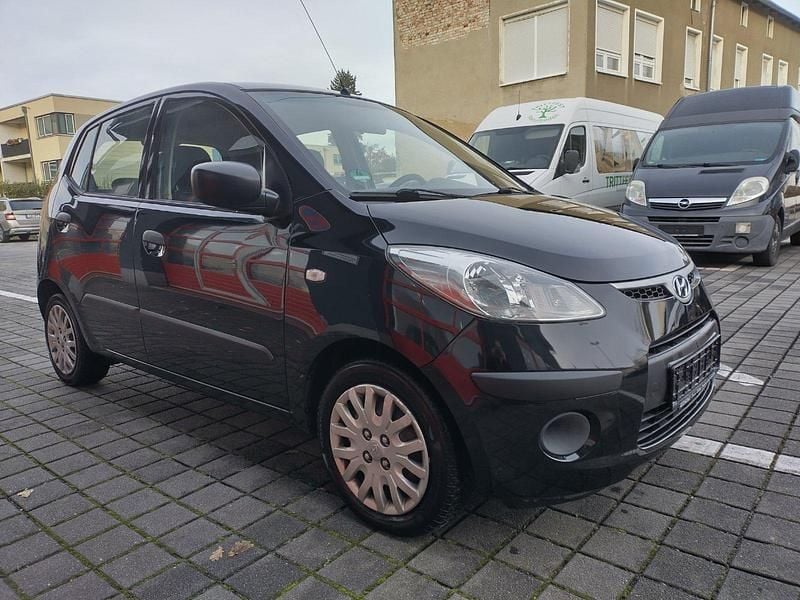 Schwarz Gebraucht 2009 Hyundai i10 Kleinwagen | 2.490 € (Fairer Preis) - Bild 1/4