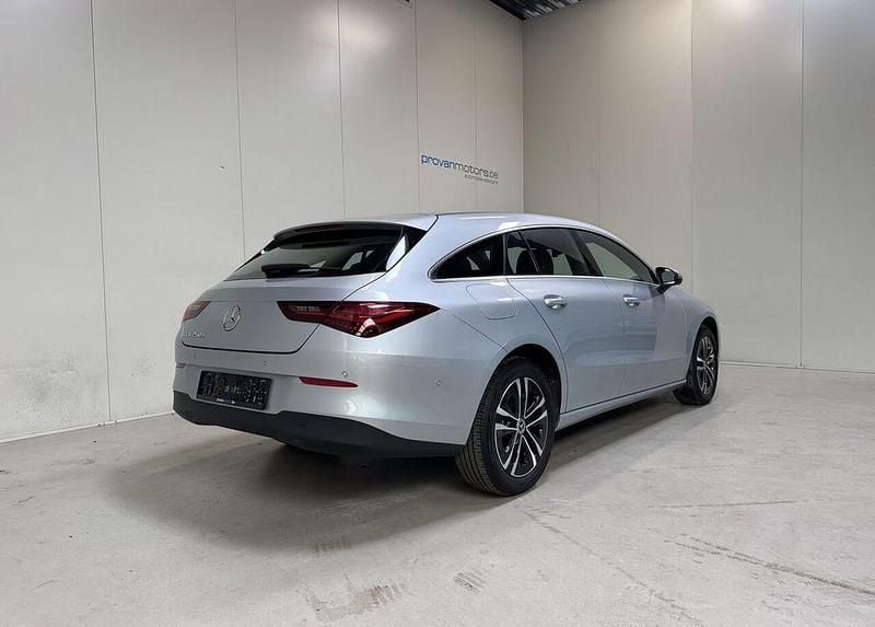 Gebraucht Mercedes CLA250e 218 PS (160 kW) 2024 Grau Limousine